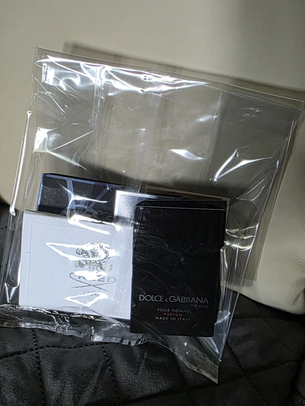 Men Accessories - Fragrance Samples - Picture 2 of 2